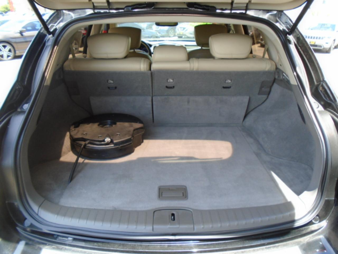 Infiniti QX50 Base RWD 2014