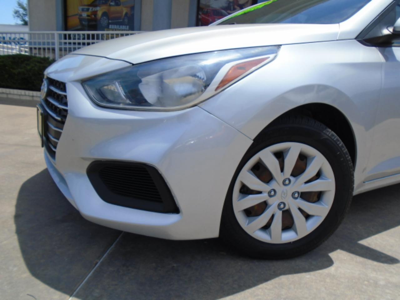 Hyundai Accent SEL 4-Door 6A 2020