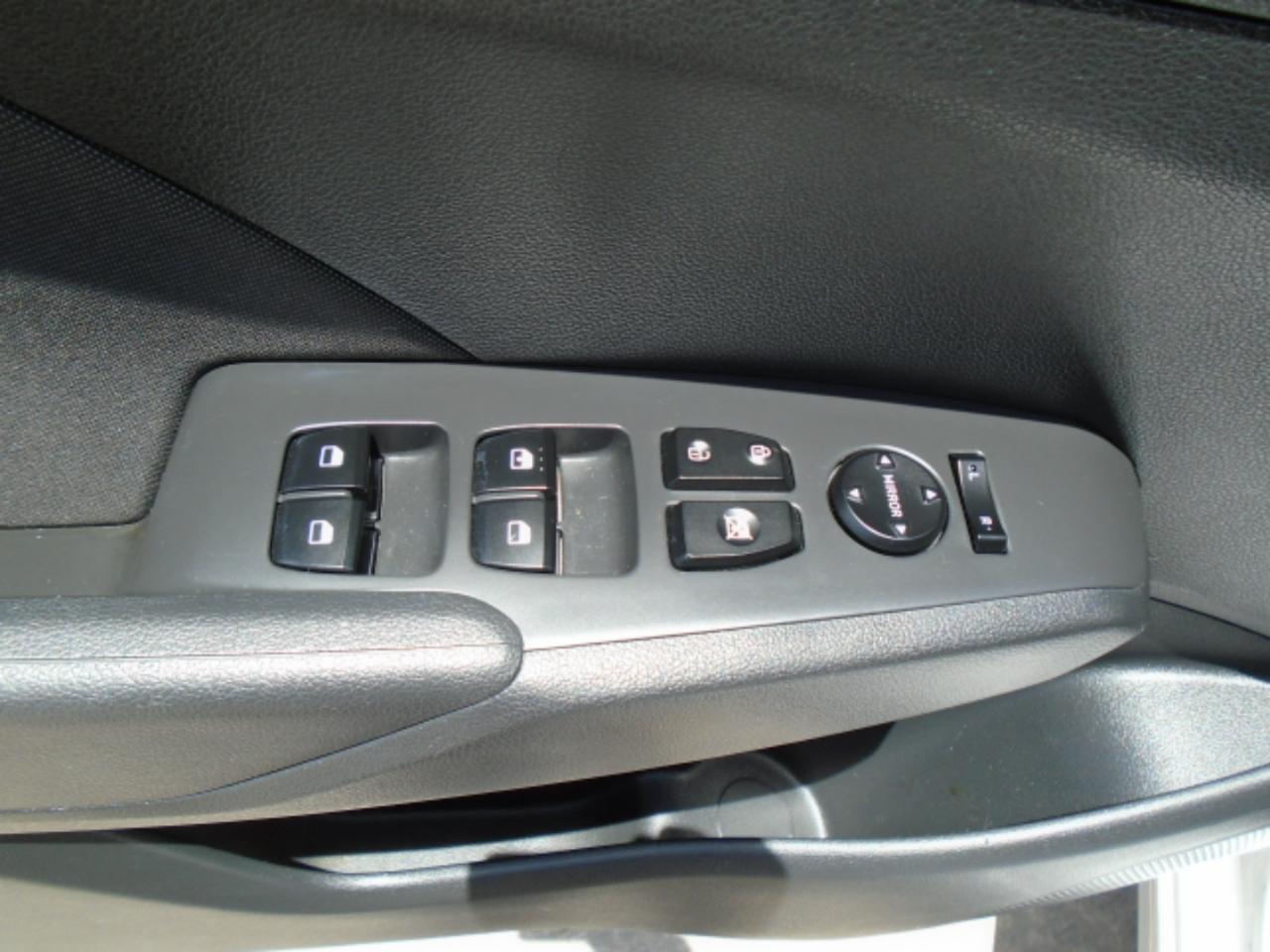 Hyundai Accent SEL 4-Door 6A 2020