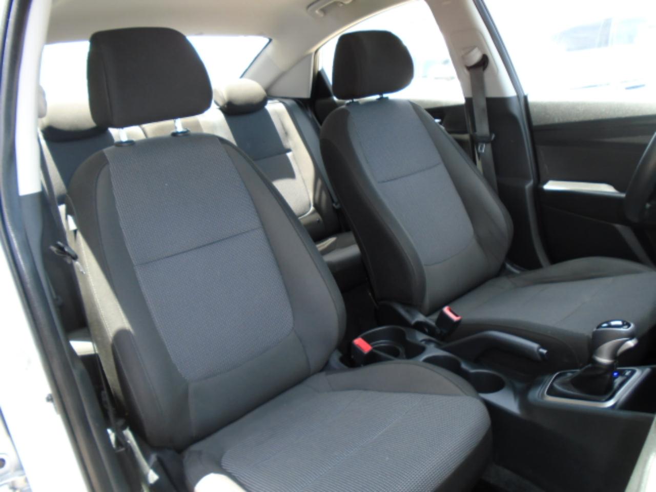 Hyundai Accent SEL 4-Door 6A 2020
