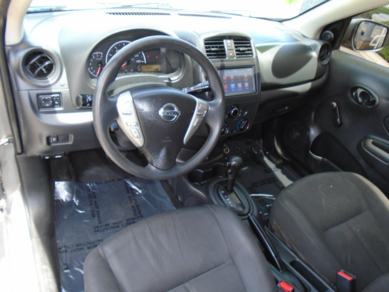 Nissan Versa 1.6 SV Sedan 2018