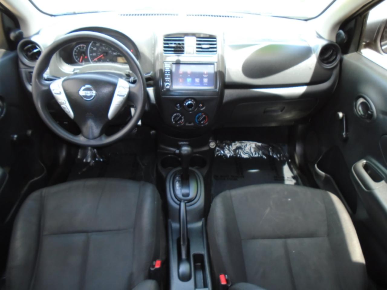 Nissan Versa 1.6 SV Sedan 2018