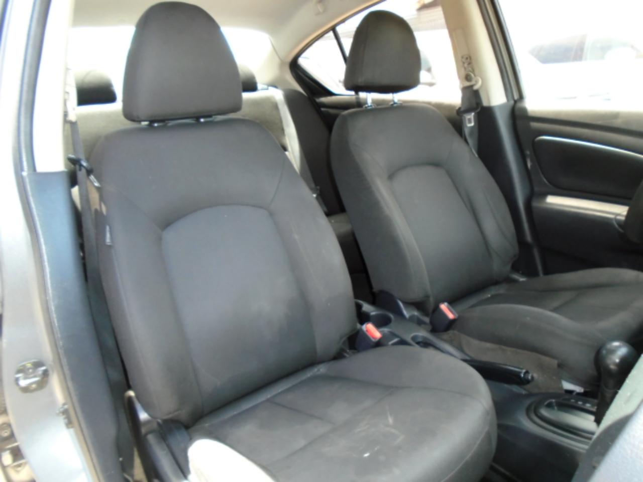 Nissan Versa 1.6 SV Sedan 2018
