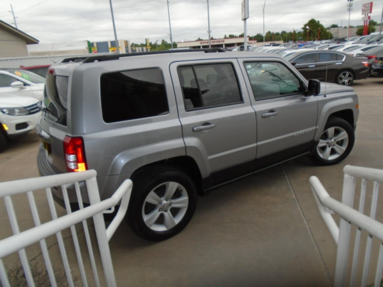 Jeep Patriot Sport 2WD 2016