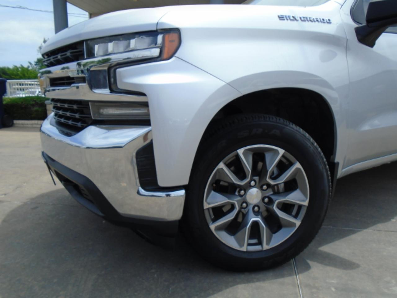 Chevrolet Silverado 1500 LT Double Cab 4WD 2019