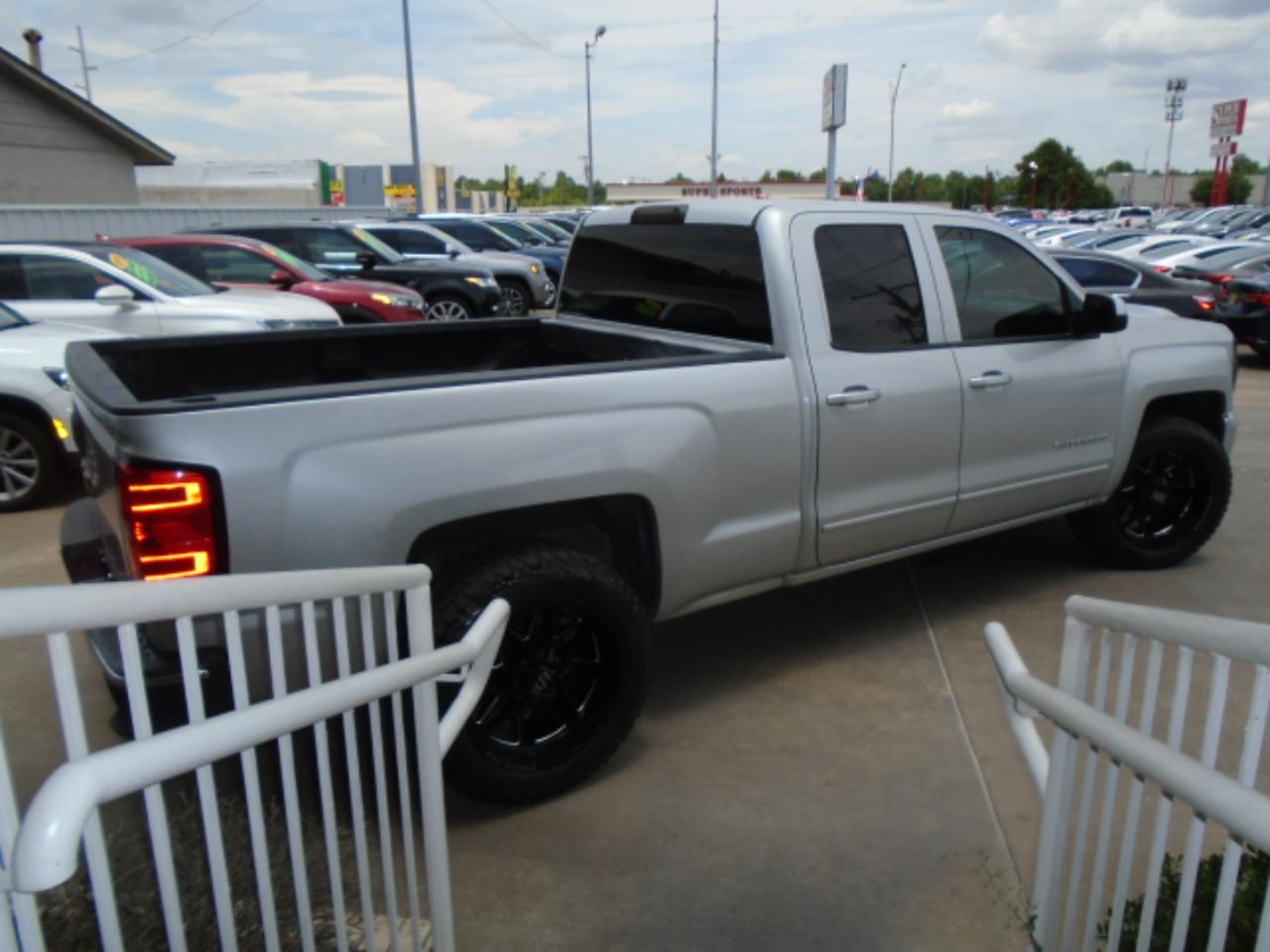 Chevrolet Silverado 1500 LT Double Cab 2WD 2018