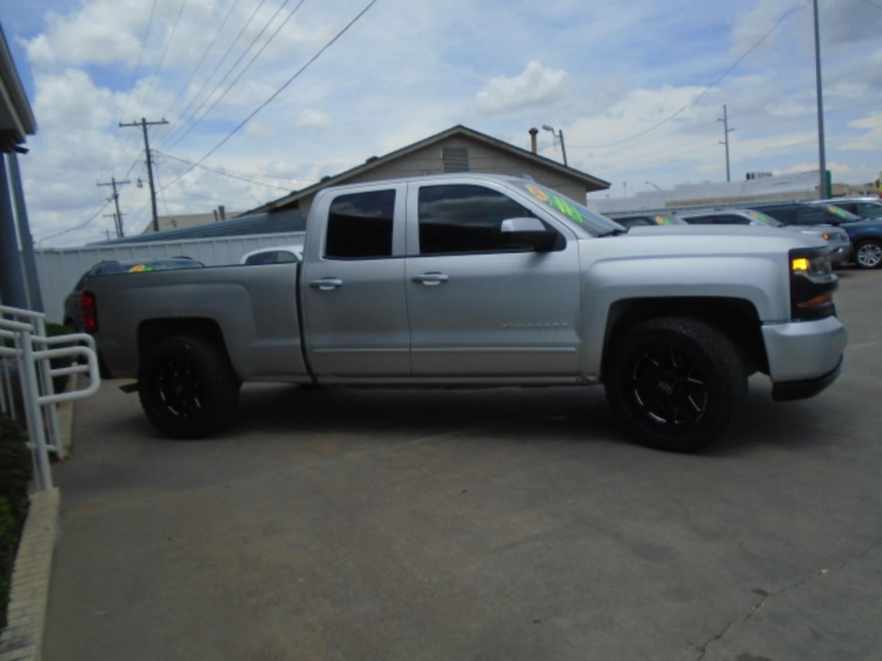 Chevrolet Silverado 1500 LT Double Cab 2WD 2018