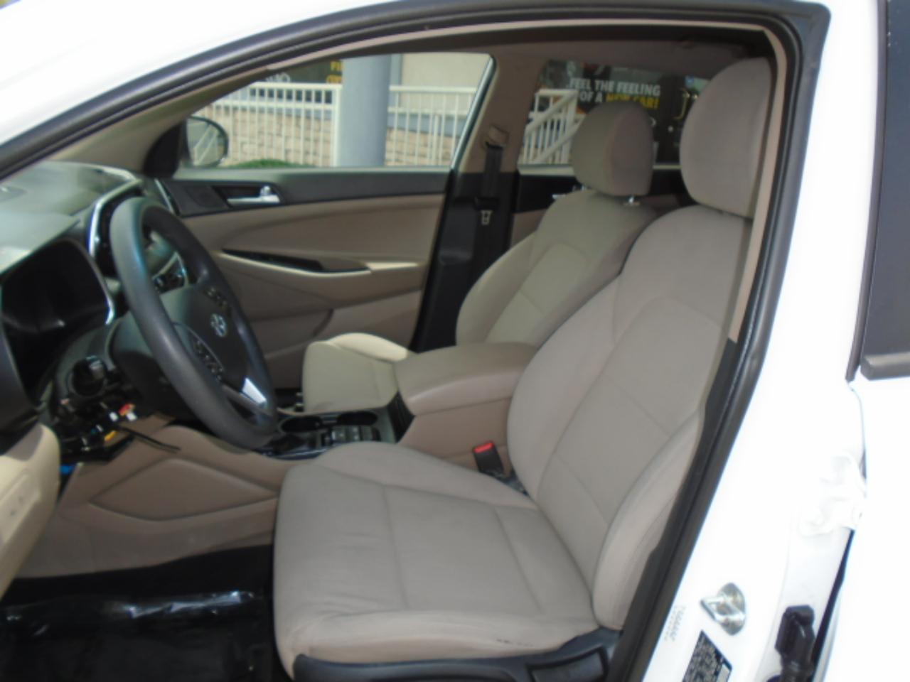 Hyundai Tucson SE 2021