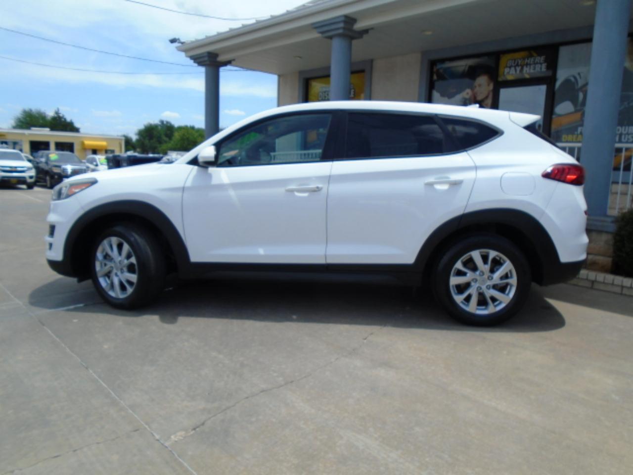 Hyundai Tucson SE 2021