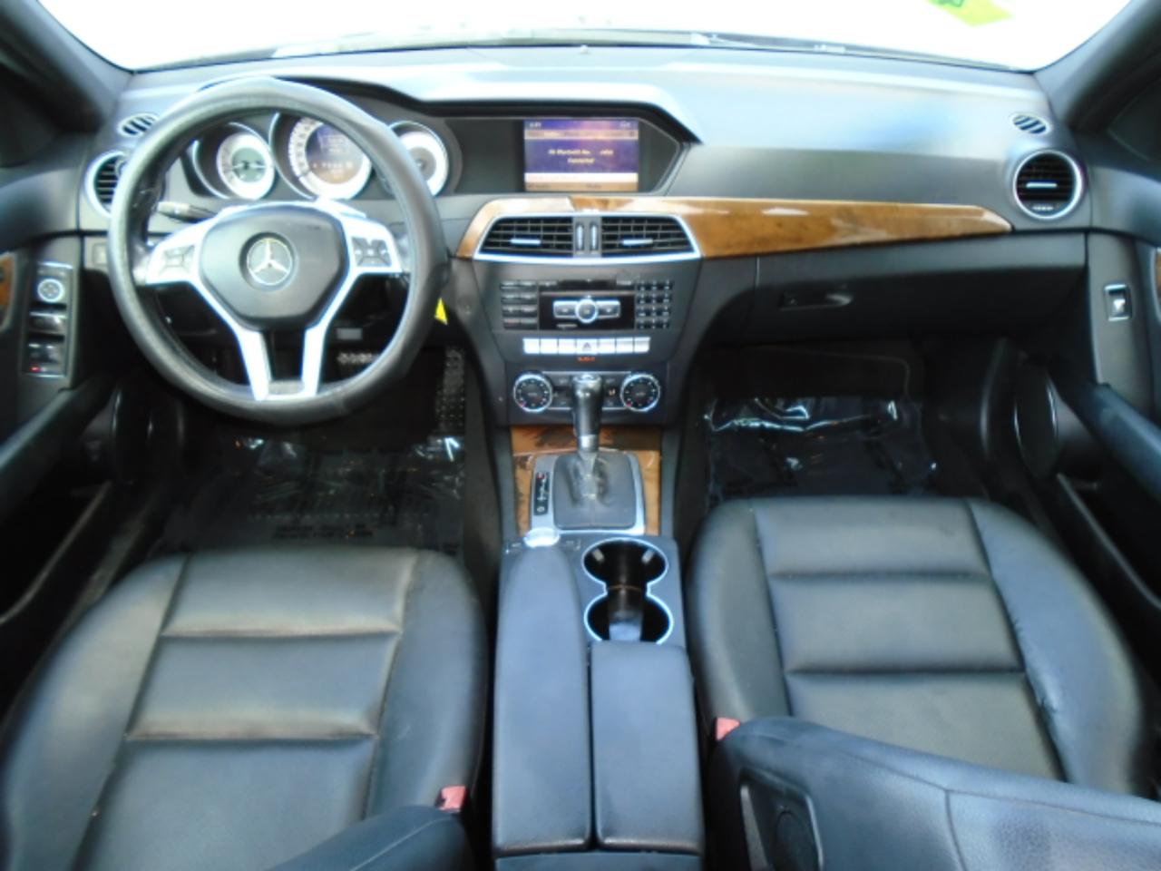 Mercedes-Benz C-Class C300 4MATIC Luxury Sedan 2012
