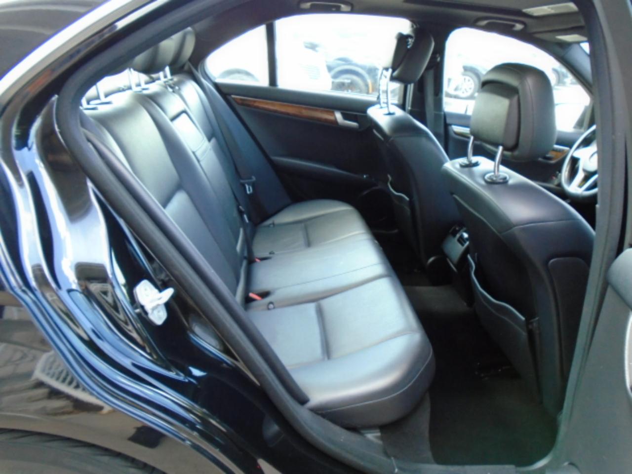 Mercedes-Benz C-Class C300 4MATIC Luxury Sedan 2012