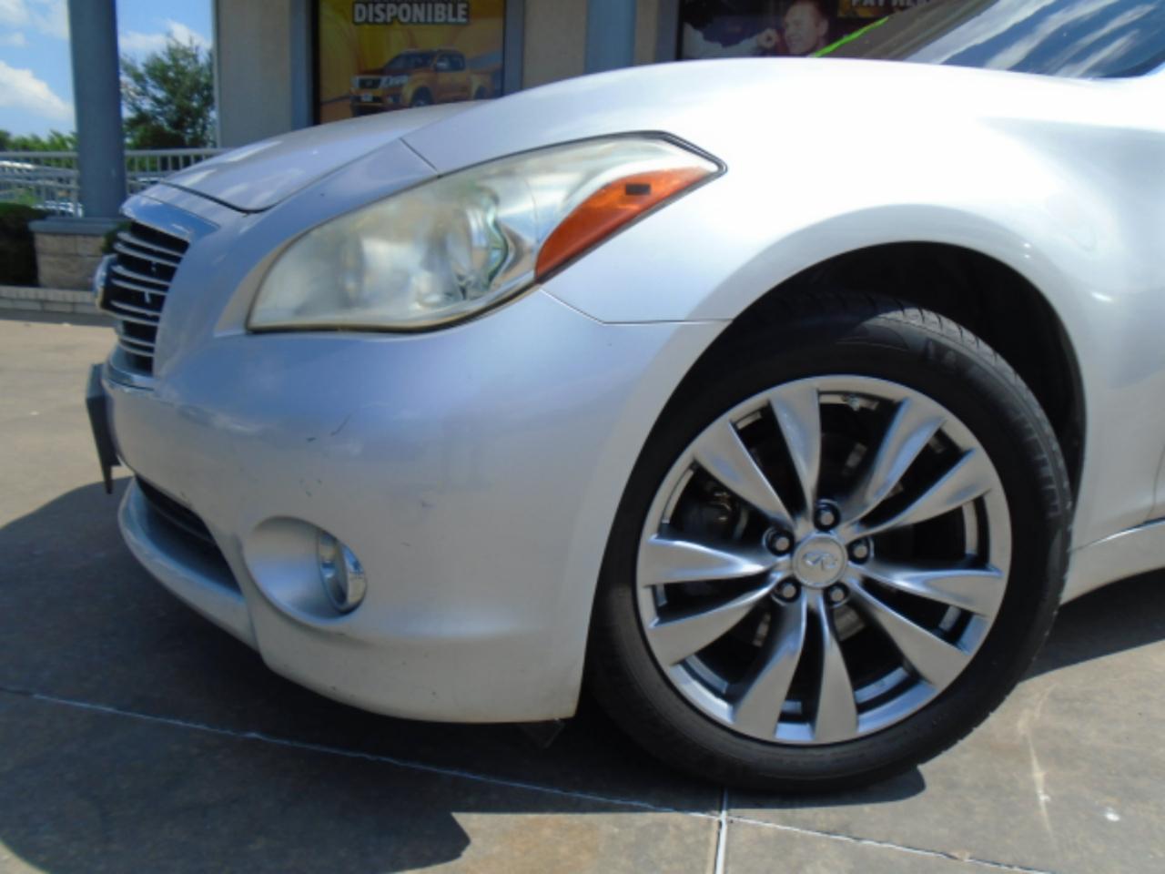 Infiniti M 37 2013