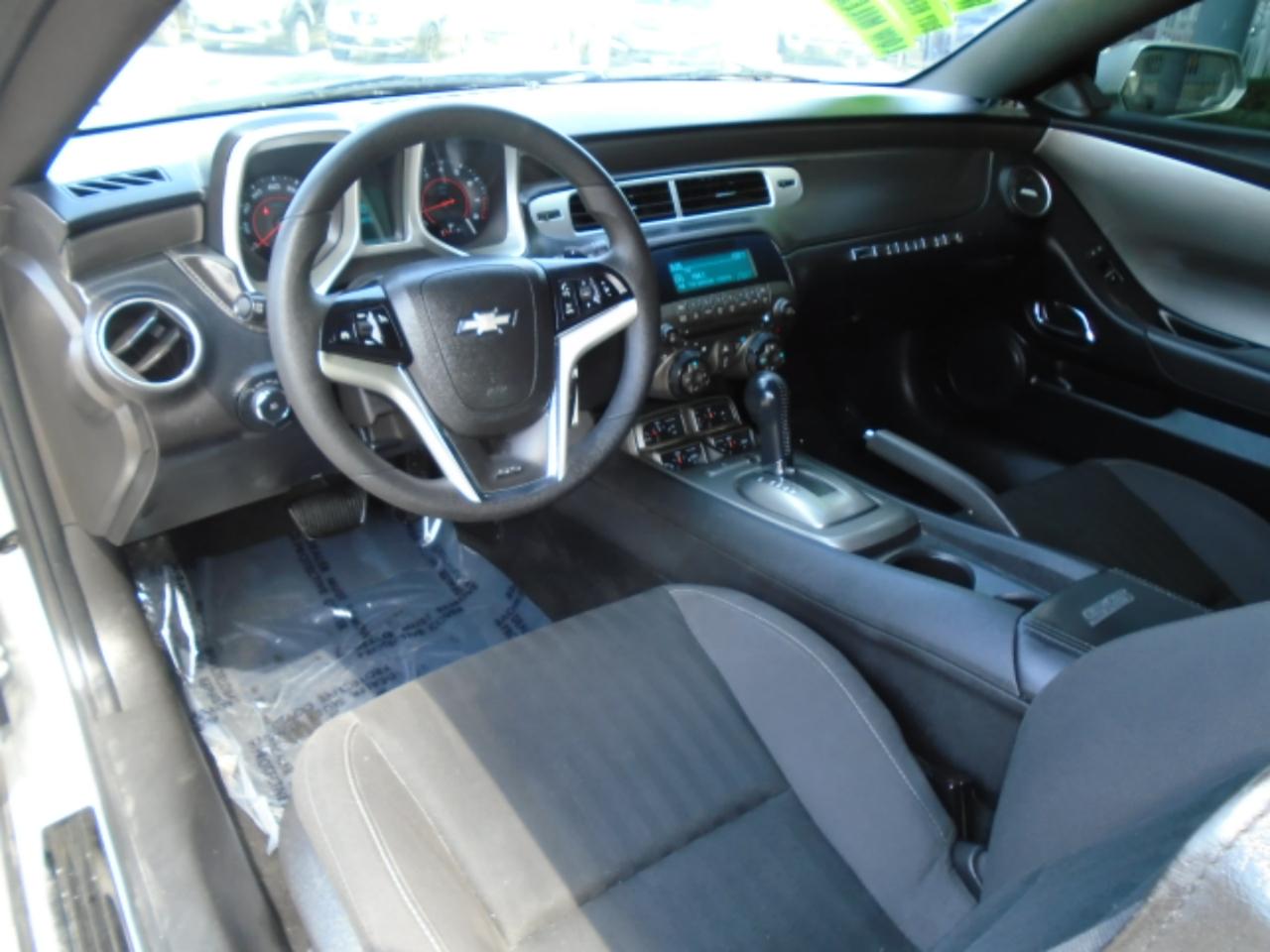 Chevrolet Camaro LS Coupe 2013