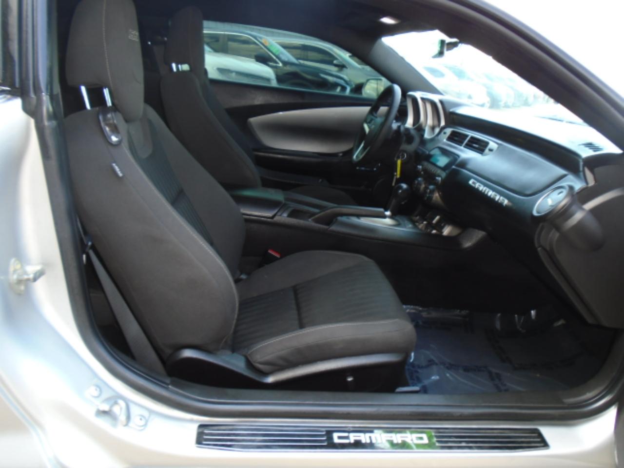Chevrolet Camaro LS Coupe 2013