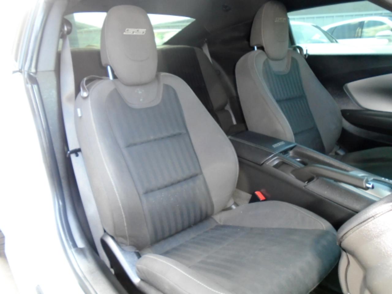 Chevrolet Camaro LS Coupe 2013