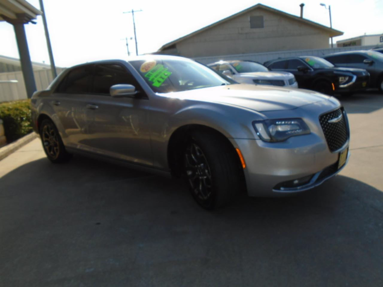 Chrysler 300 S V6 AWD 2015
