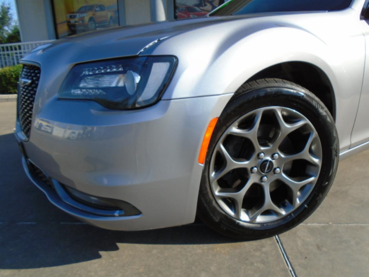 Chrysler 300 S V6 AWD 2015