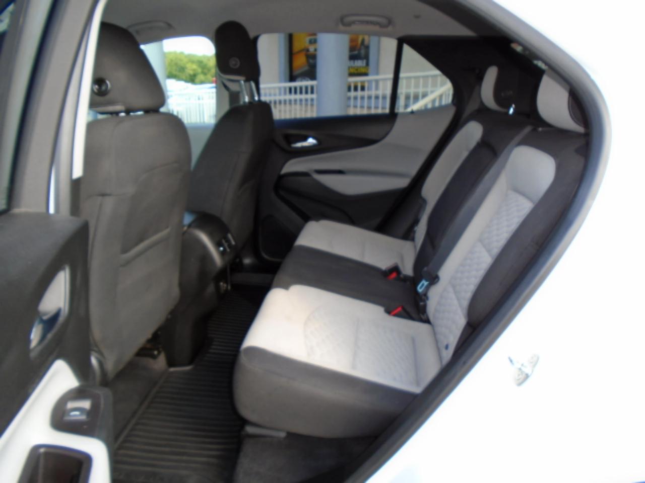 Chevrolet Equinox LS 2WD 2019