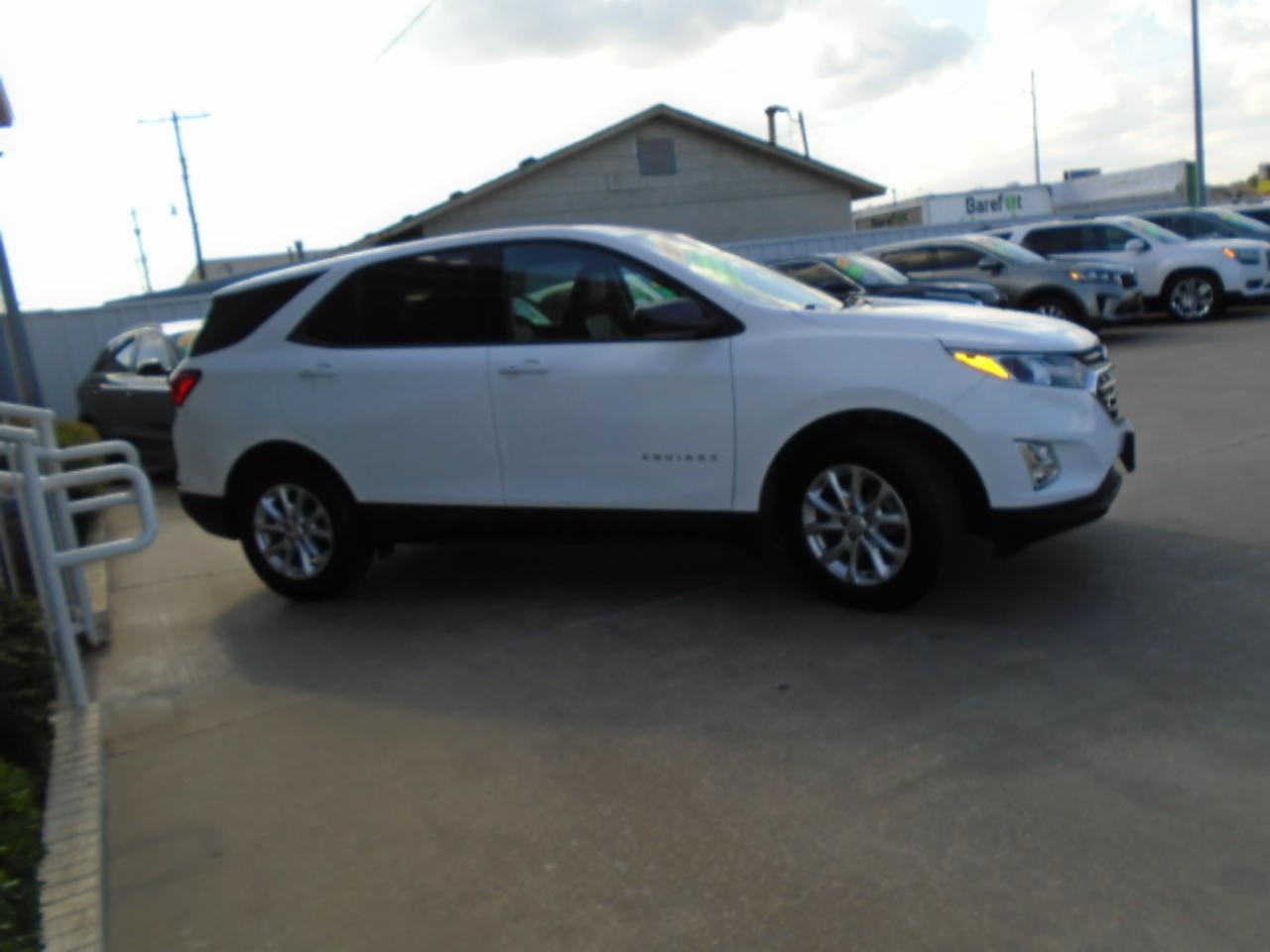 Chevrolet Equinox LS 2WD 2019