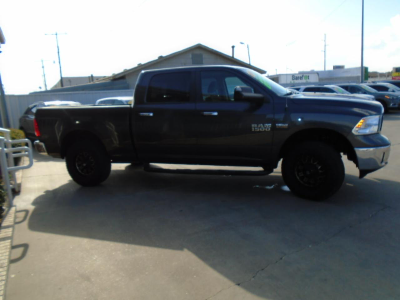 RAM 1500 SLT Crew Cab LWB 4WD 2017