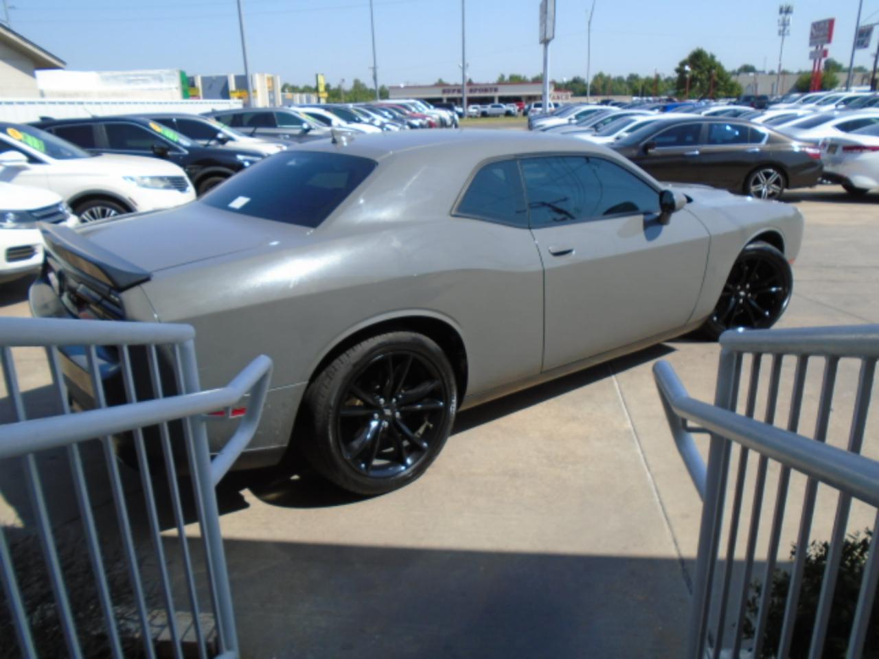 Dodge Challenger SXT 2018