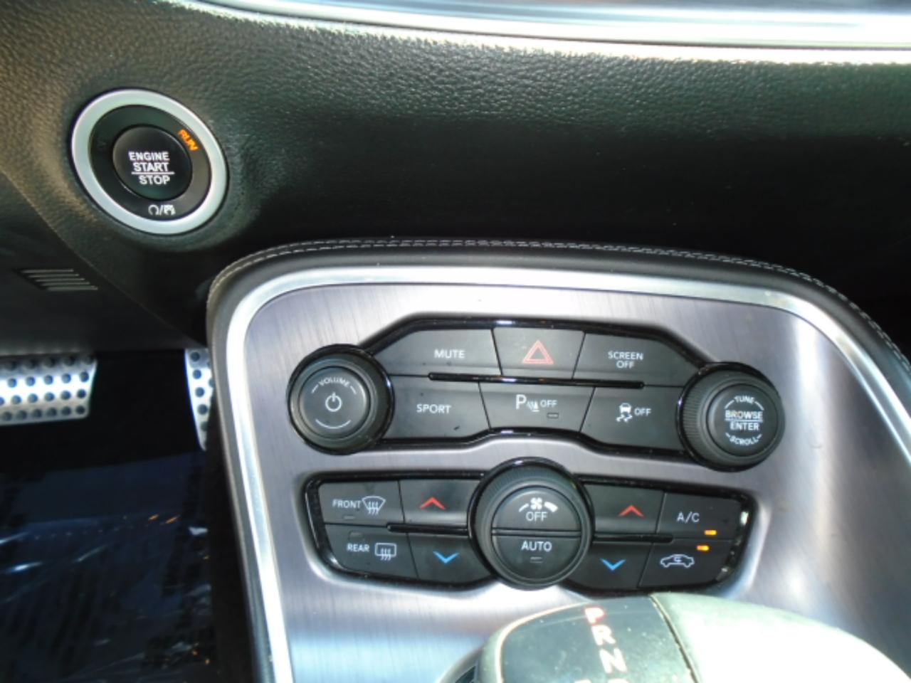 Dodge Challenger SXT 2018