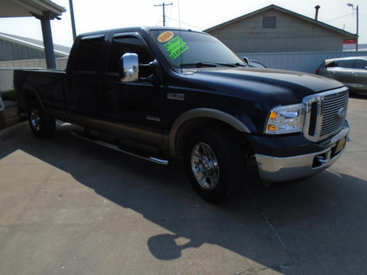 Ford F-350 SD Lariat Crew Cab 2WD 2006