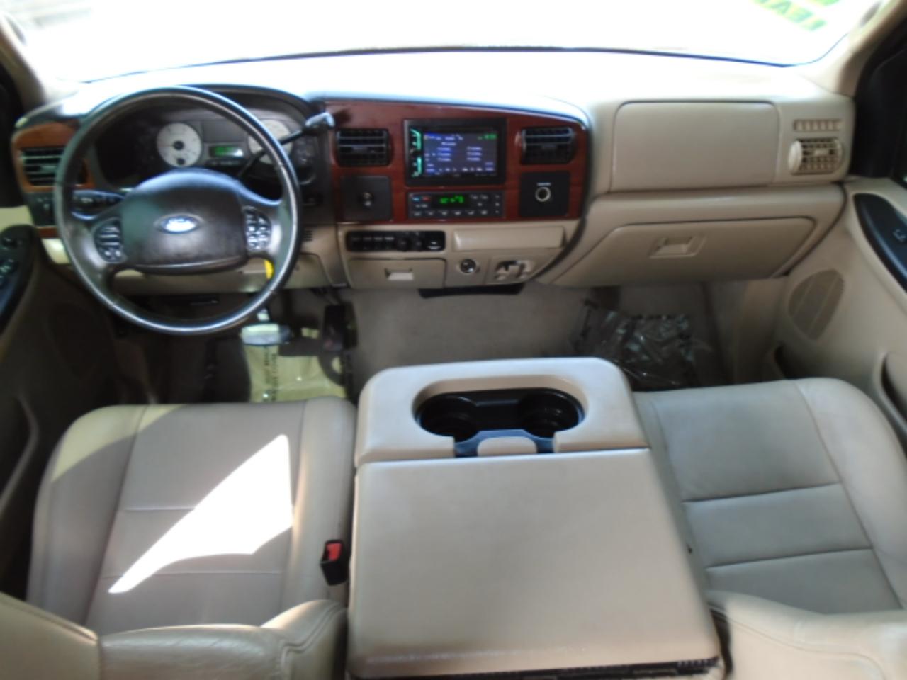 Ford F-350 SD Lariat Crew Cab 2WD 2006