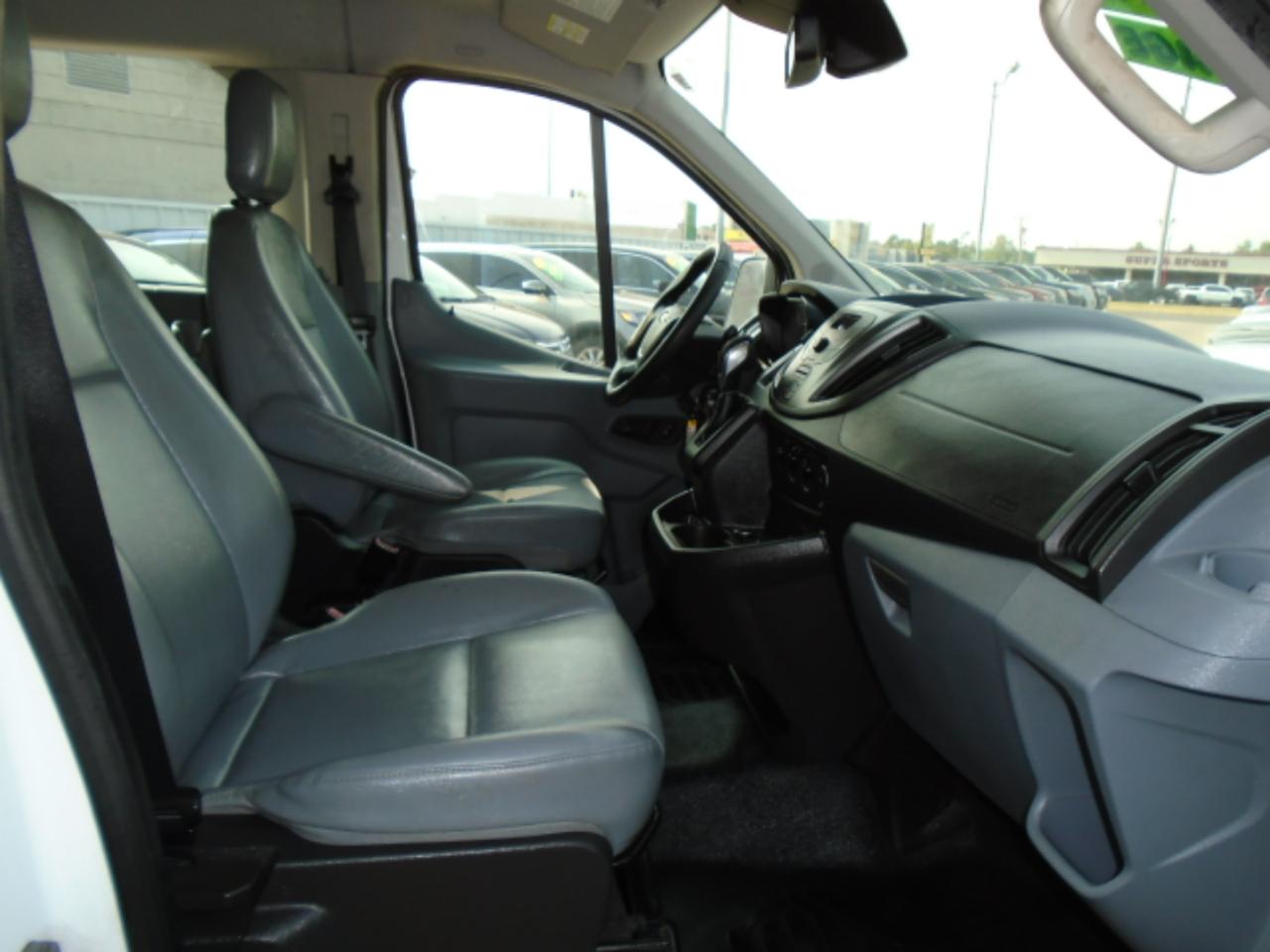 Ford Transit 350 Wagon Low Roof XL 60/40 Pass. 148-in. WB 2016