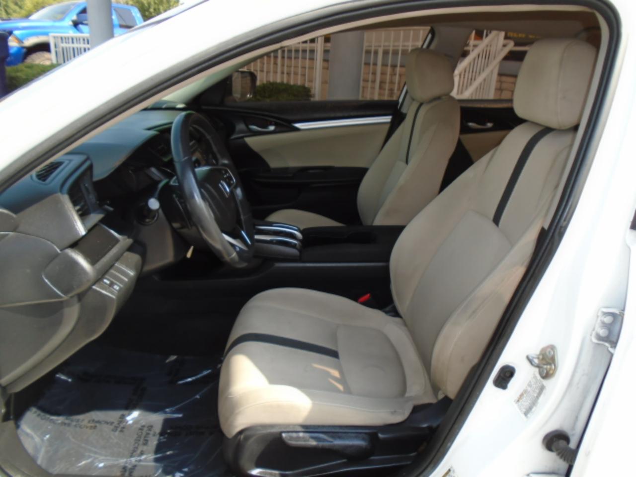 Honda Civic LX Sedan CVT 2016