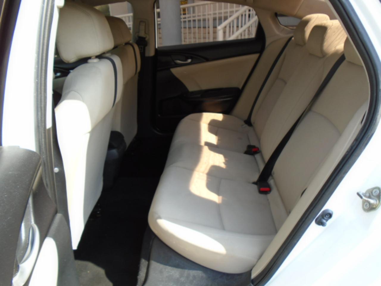 Honda Civic LX Sedan CVT 2016