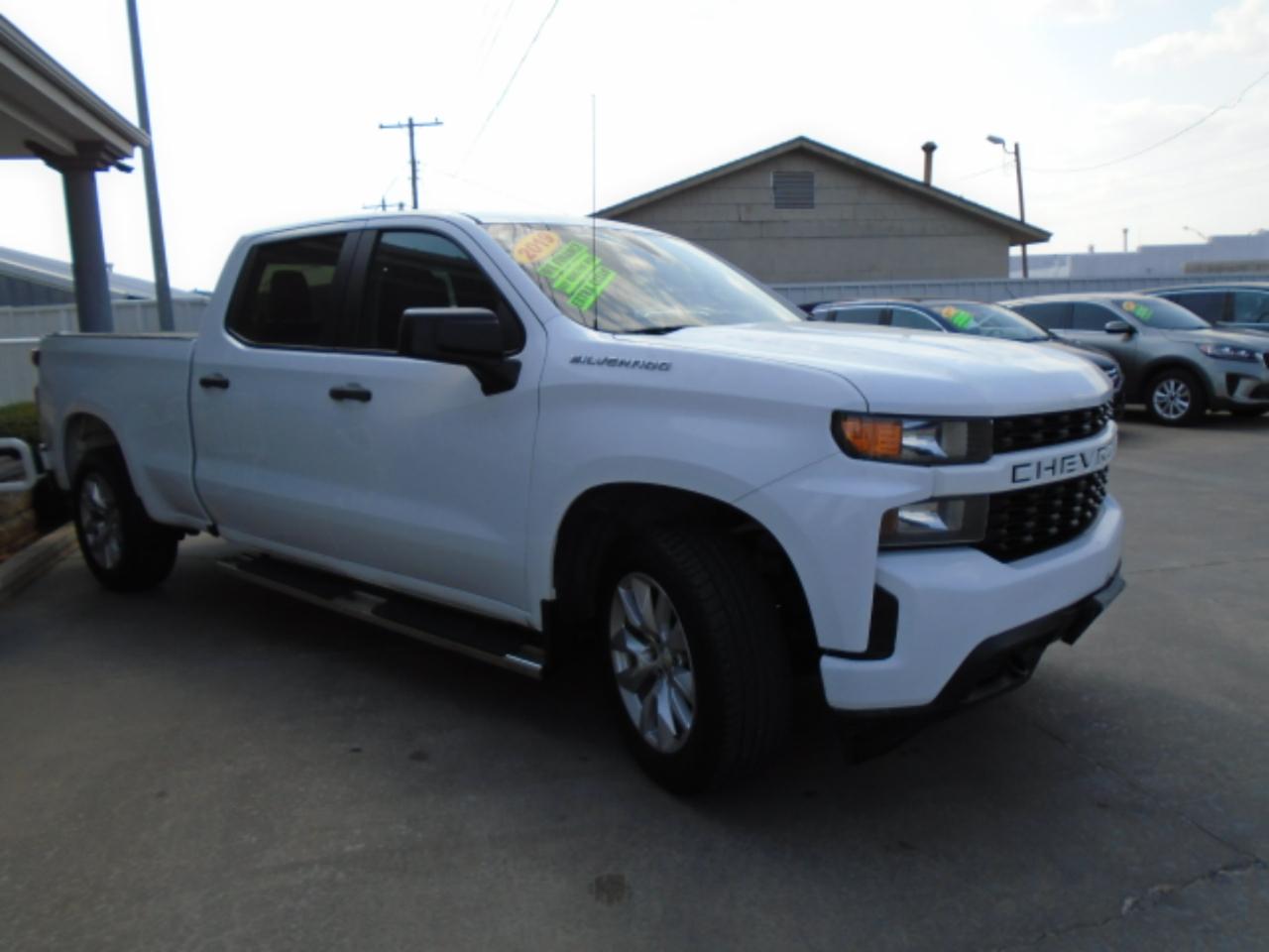 Chevrolet Silverado 1500 Custom Crew Cab Long Box 2WD 2019