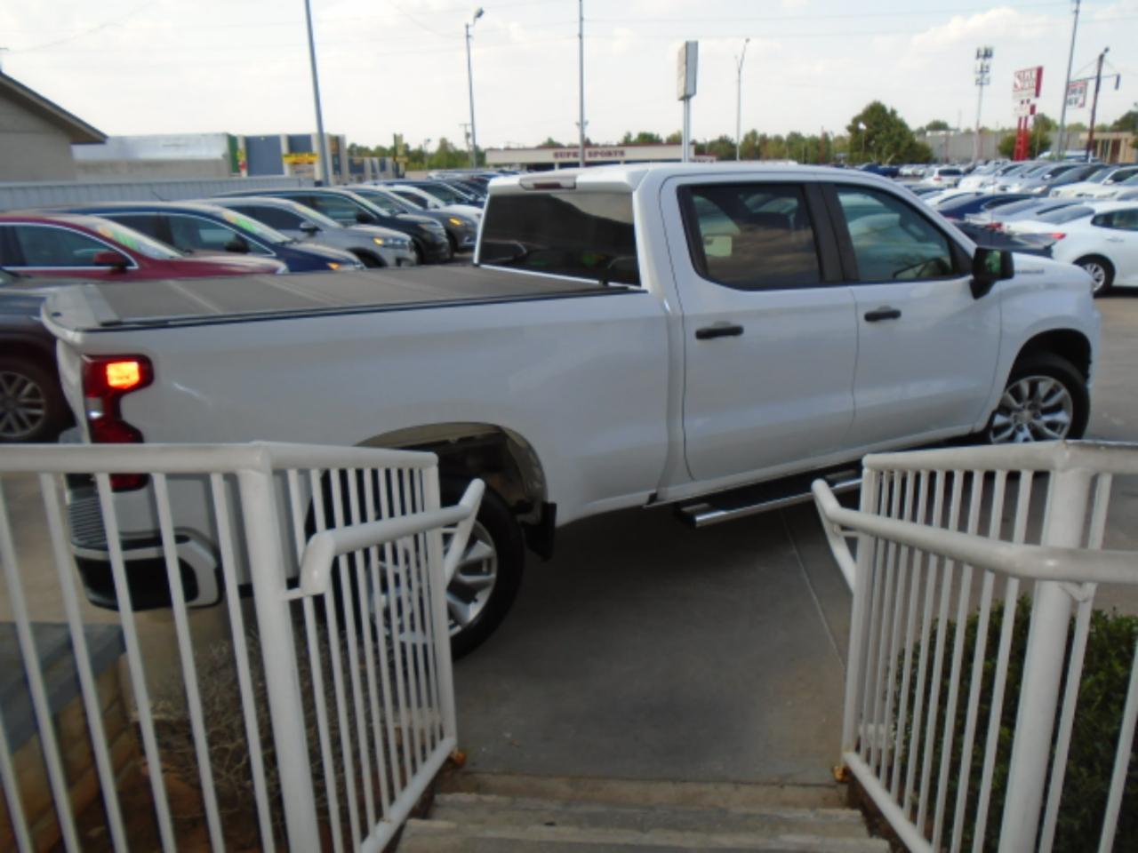 Chevrolet Silverado 1500 Custom Crew Cab Long Box 2WD 2019