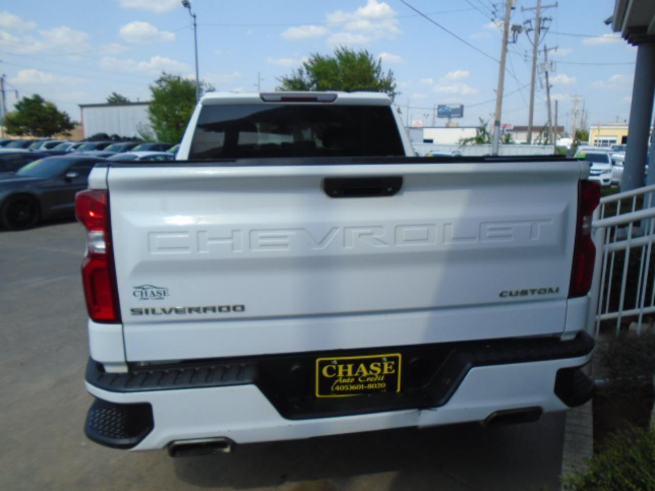Chevrolet Silverado 1500 Custom Crew Cab Long Box 2WD 2019