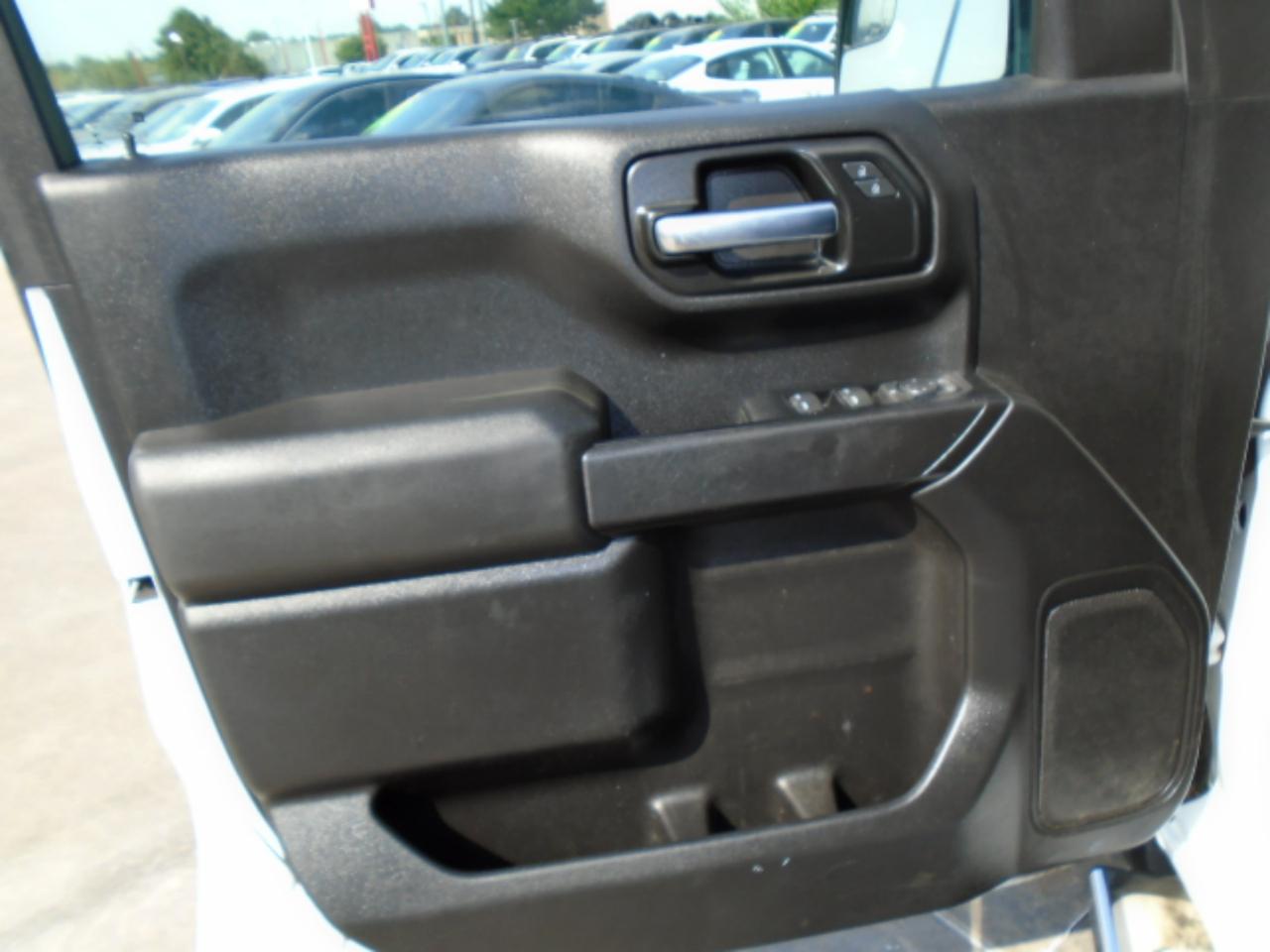 Chevrolet Silverado 1500 Custom Crew Cab Long Box 2WD 2019
