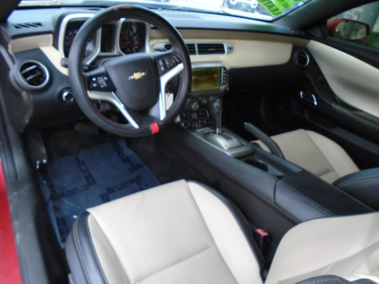 Chevrolet Camaro Coupe 2LT 2013