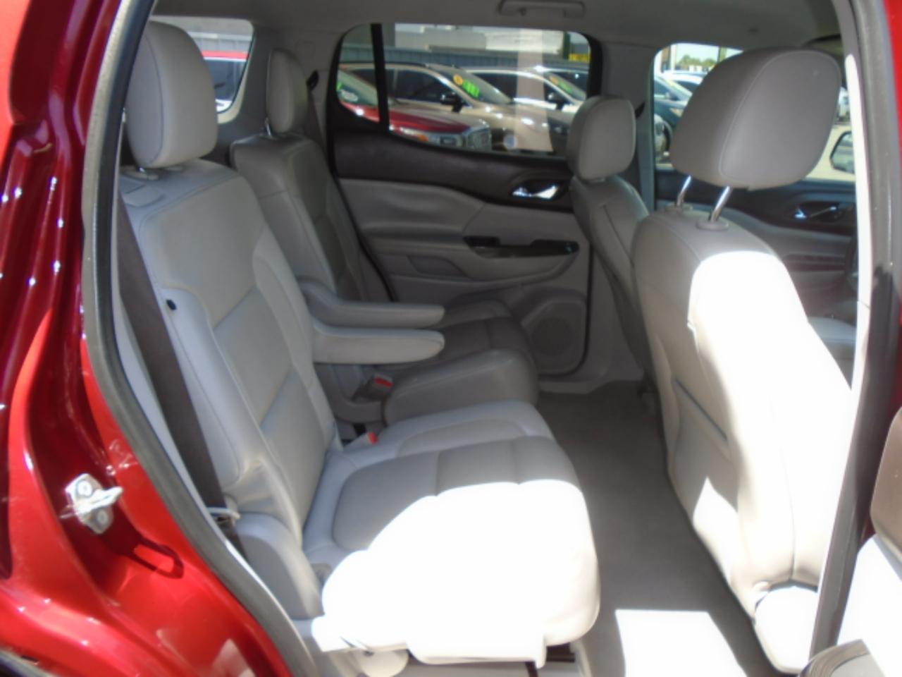 GMC Acadia SLT-1 FWD 2018
