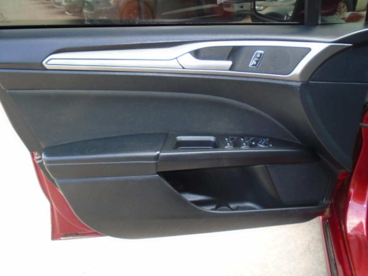 Ford Fusion SE 2018