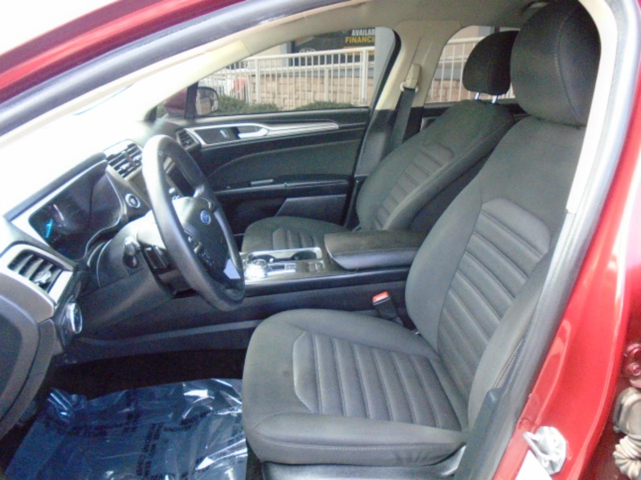 Ford Fusion SE 2018