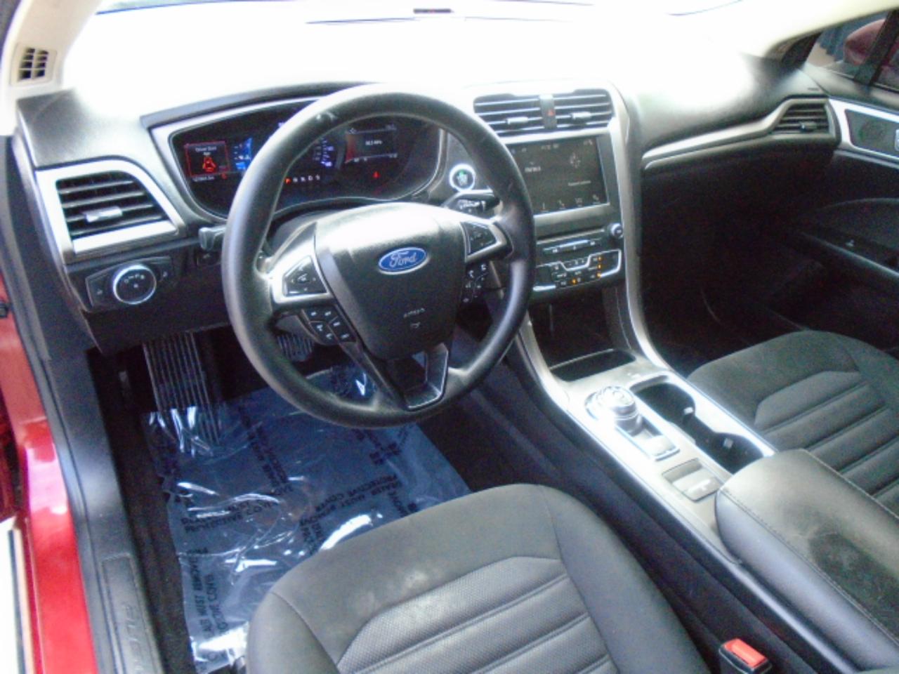 Ford Fusion SE 2018