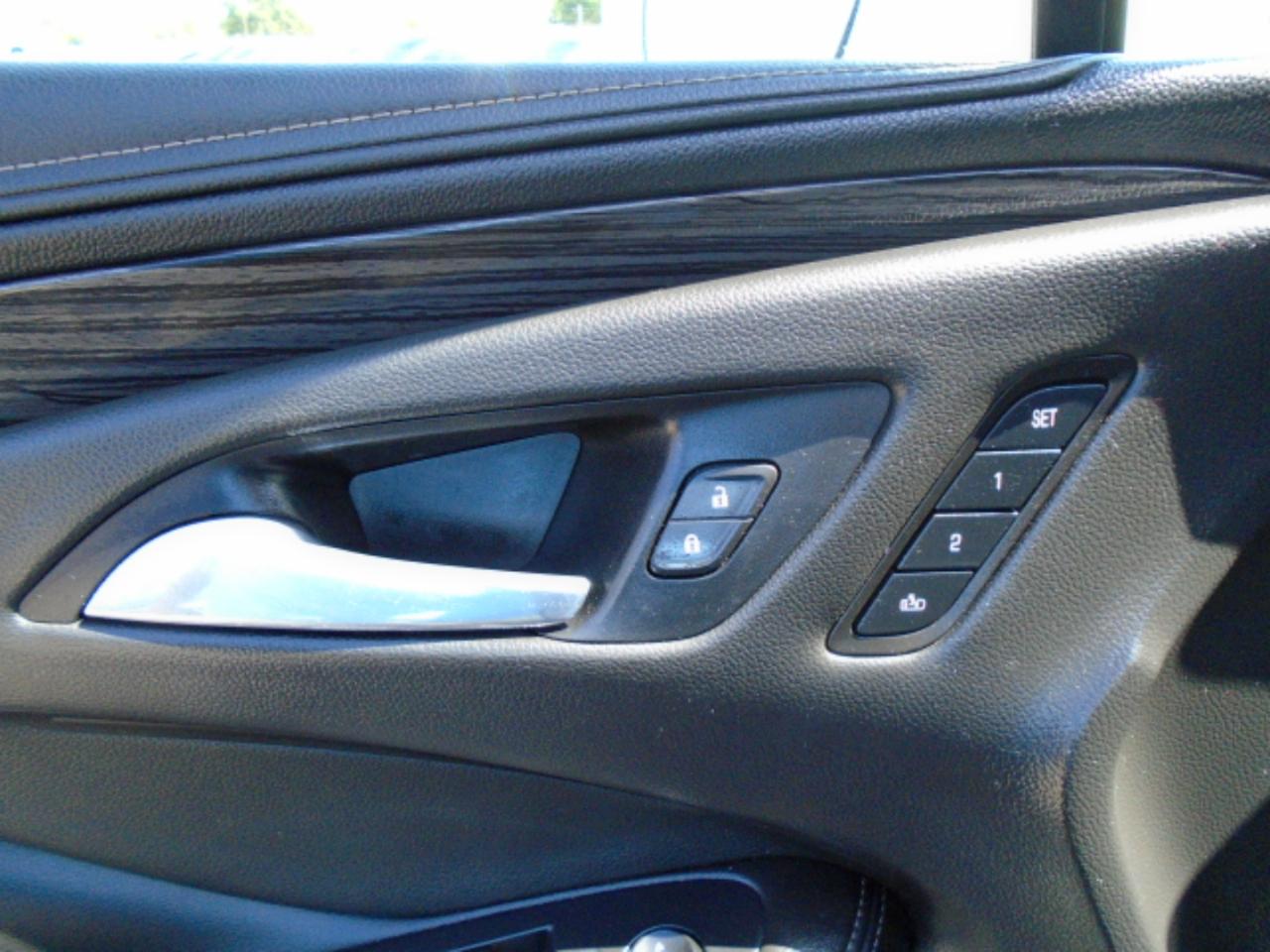 Buick Envision Essense 2017