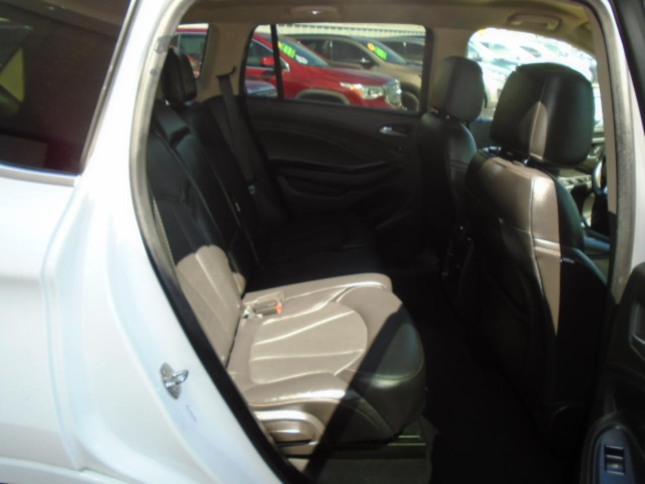Buick Envision Essense 2017