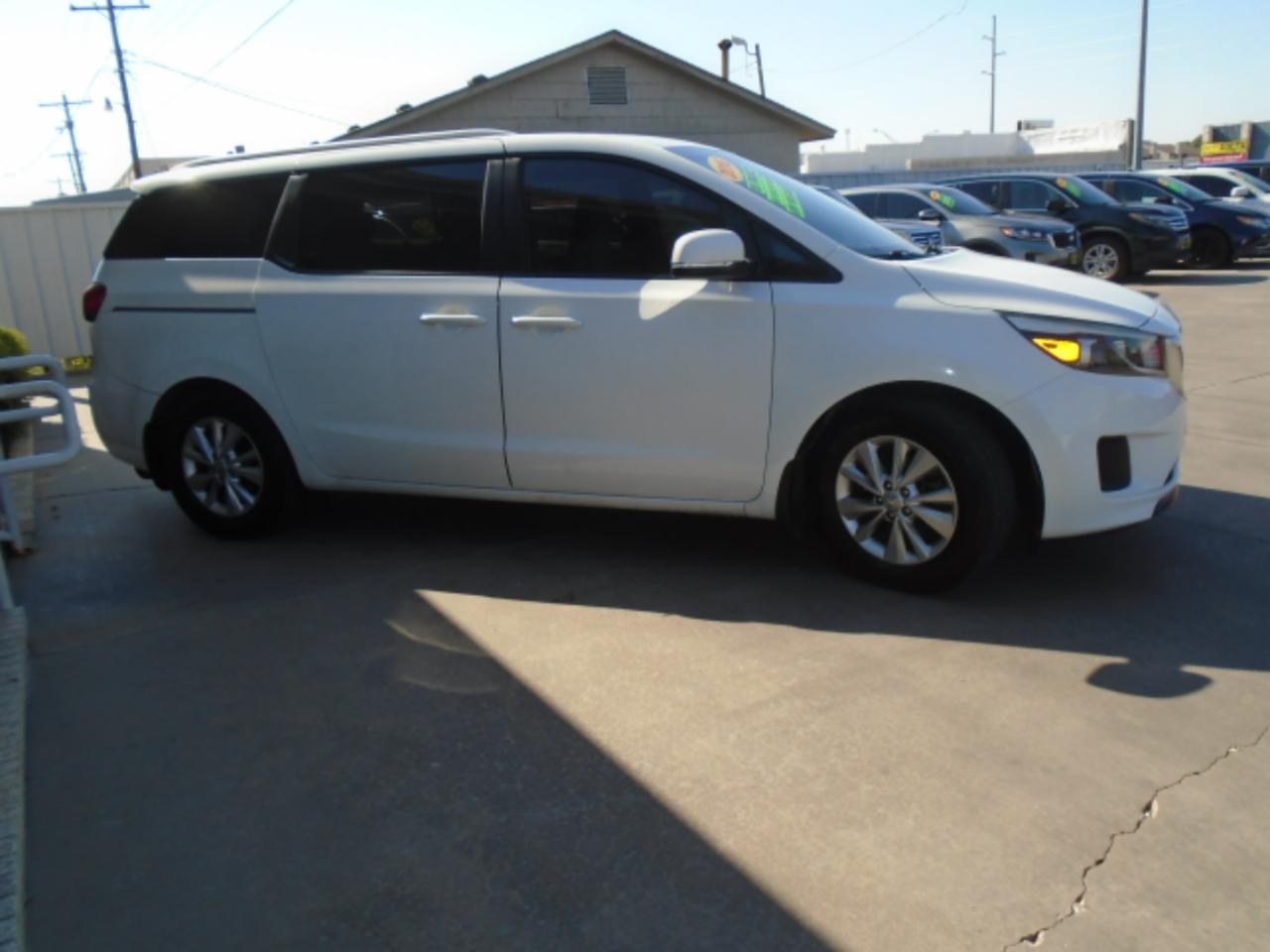 Kia Sedona LX 2016
