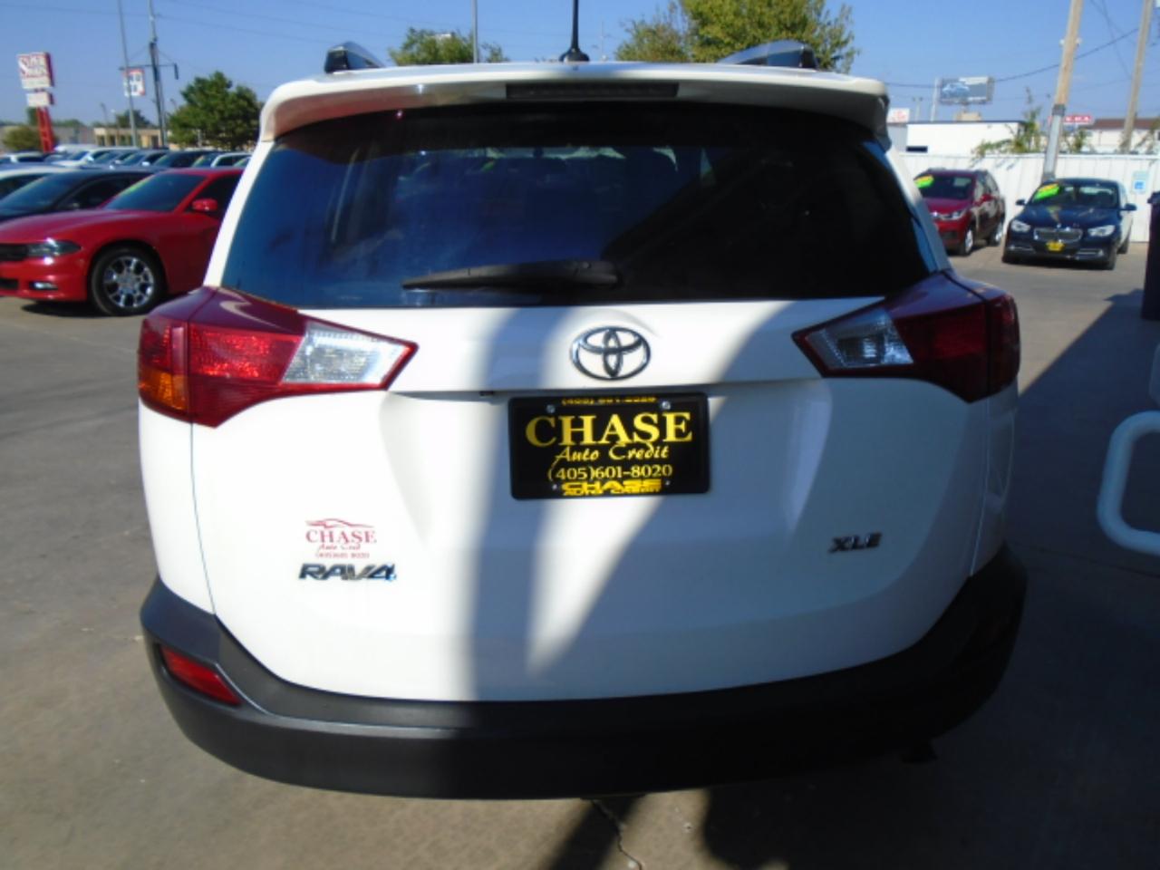 Toyota RAV4 XLE FWD 2014