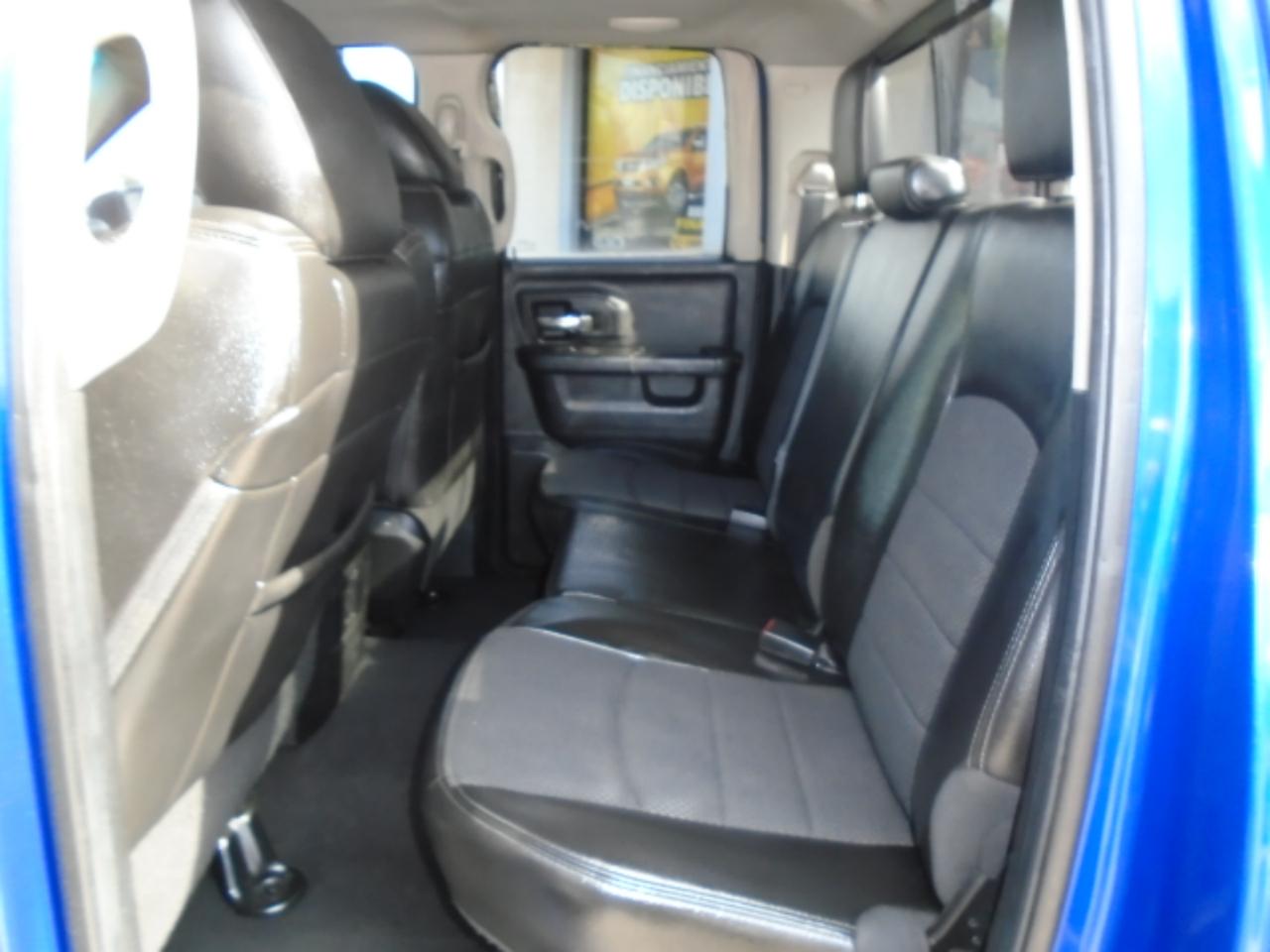 RAM 1500 Sport Quad Cab 4WD 2015