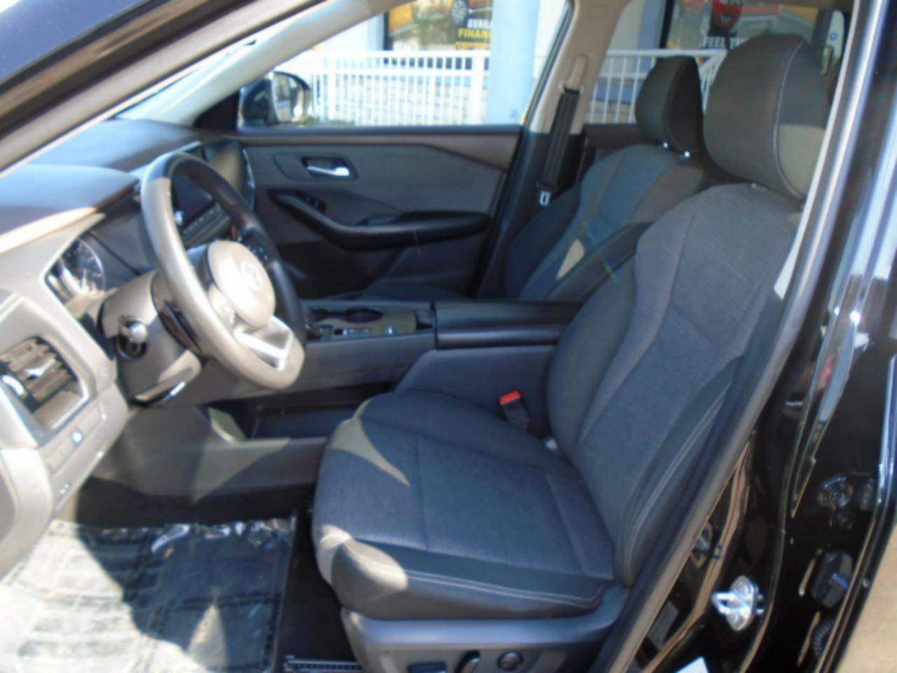 Nissan Rogue SV 2021