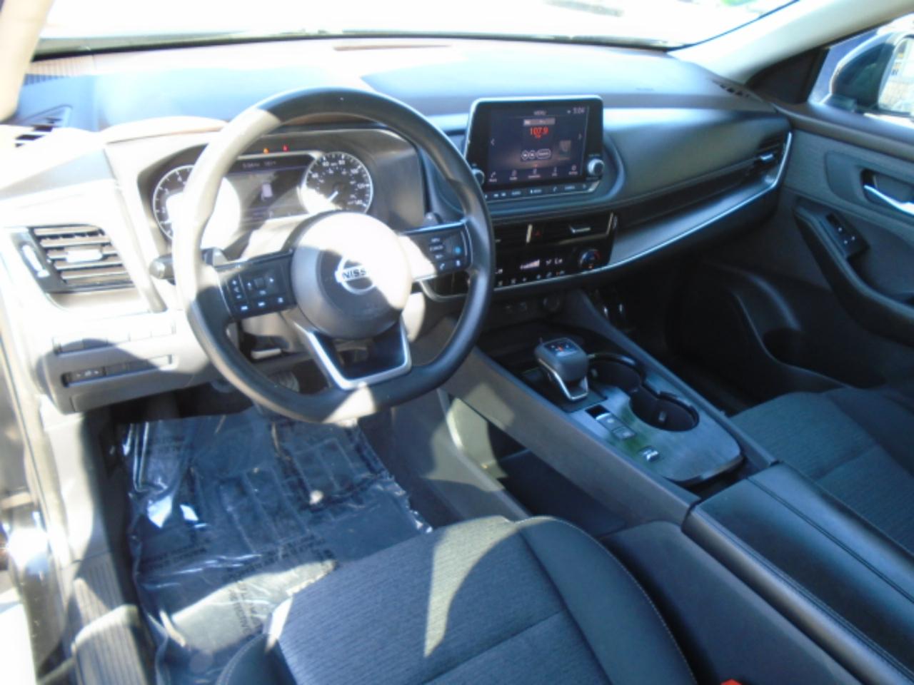 Nissan Rogue SV 2021