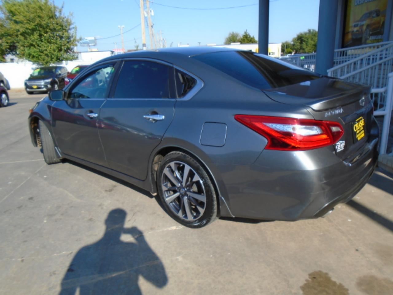Nissan Altima 2.5 SR 2016