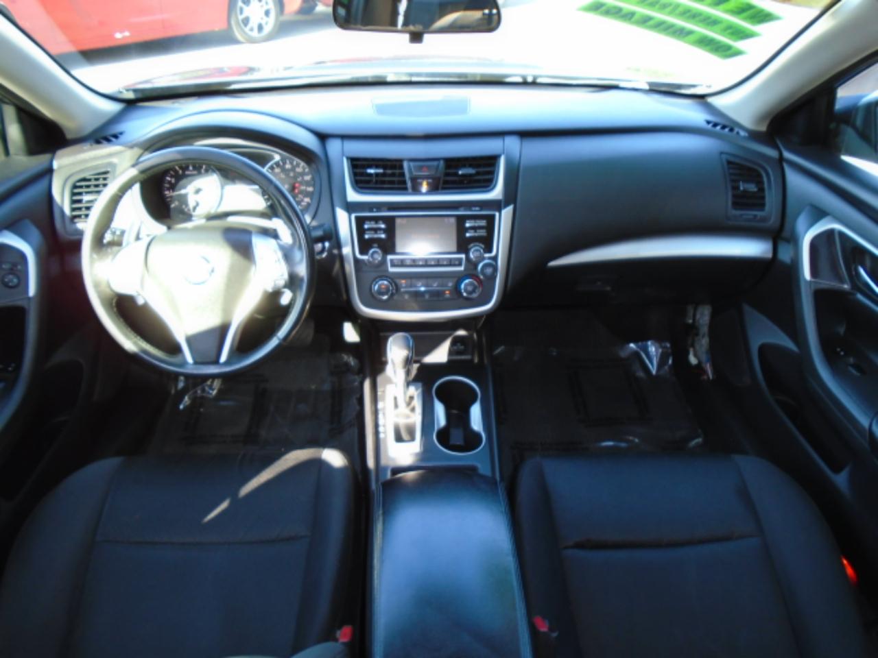 Nissan Altima 2.5 SR 2016