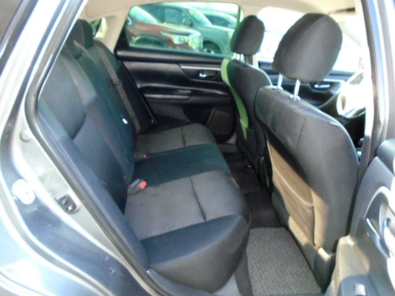 Nissan Altima 2.5 SR 2016